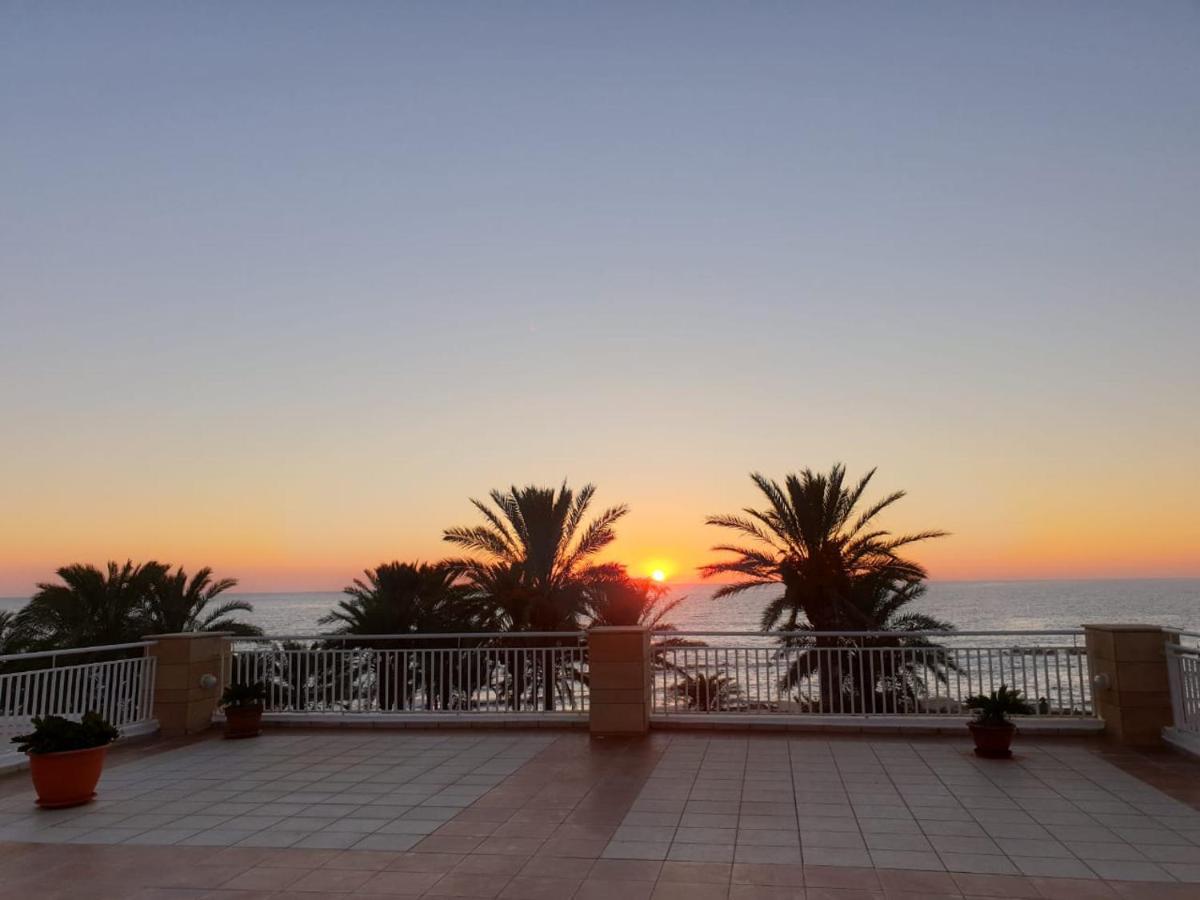Seaview Sunset Holiday Apartments Paphos Exterior foto